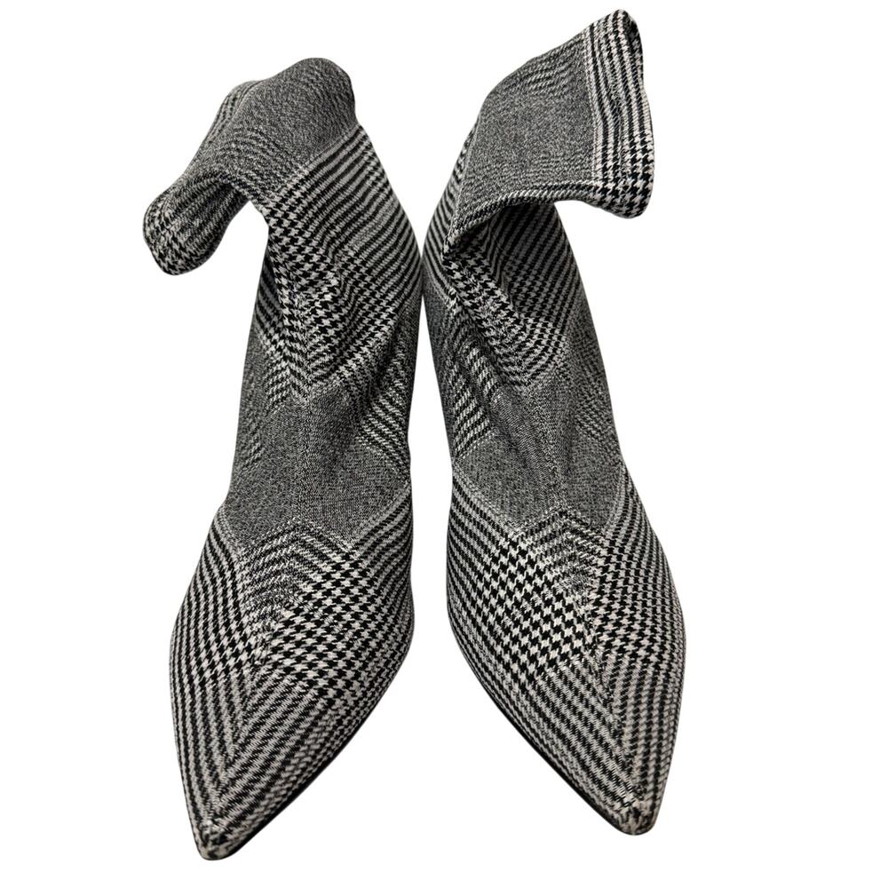 Nine West JORY2 Houndstooth Stiletto Heel Ankle Boots | 10